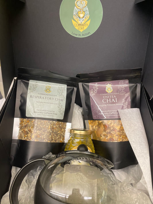 Chai Box: 2 chais, teapot, honey